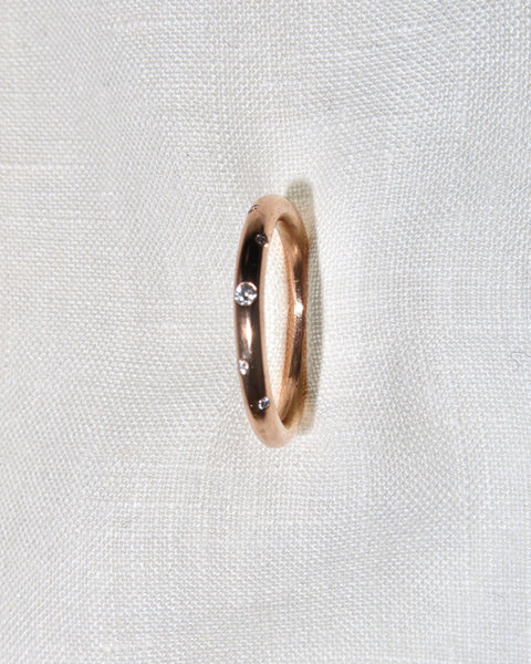 limited edition 18k rose gold and 5 lab-grown diamonds ring