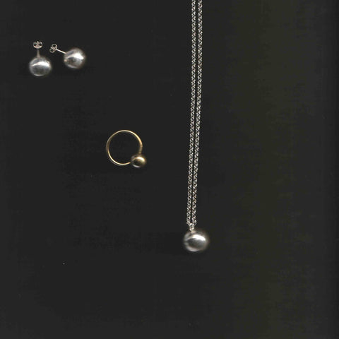 sphere necklace
