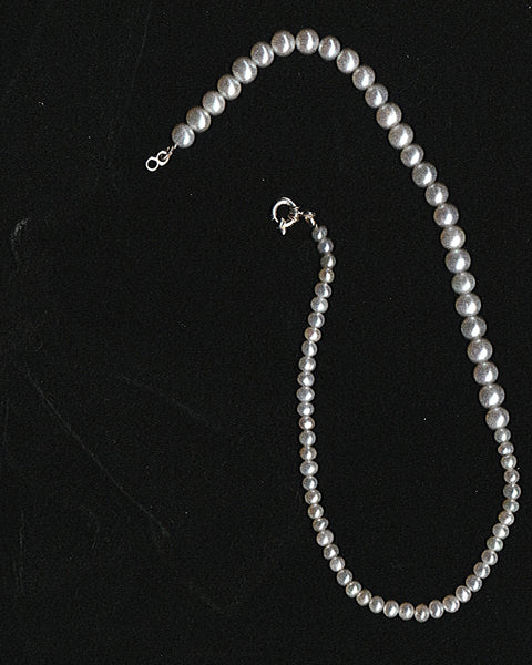 lait pearl necklace